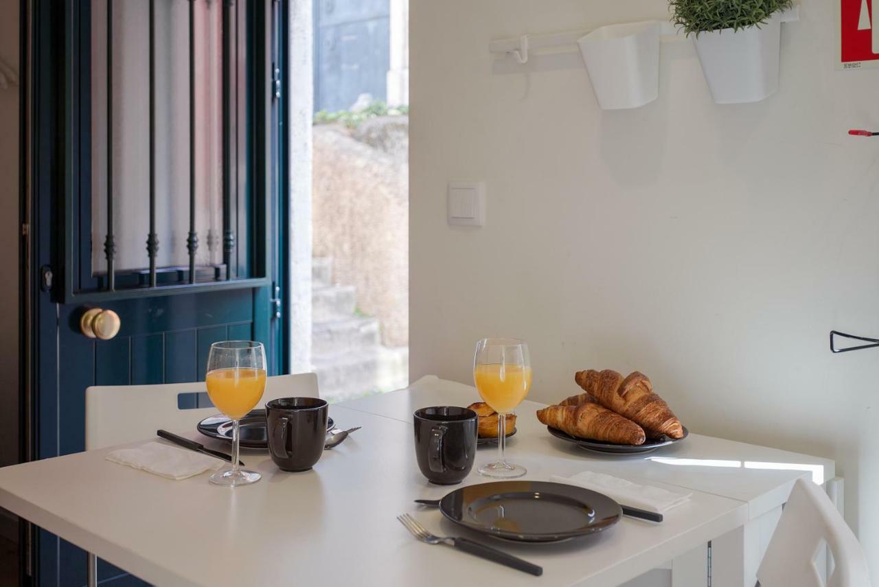 Typical And Brand New T.M. Flat Apartment Lisbon Luaran gambar